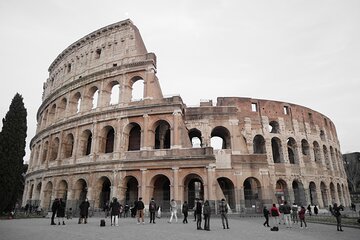 Colosseum, Roman Forum and Palatine Hill with Isuf